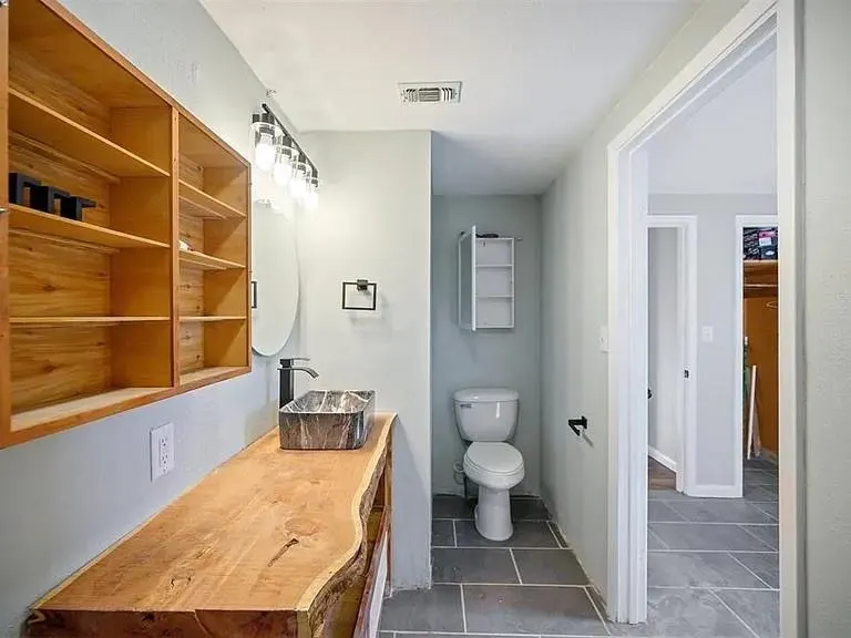 Photo 22 — 309 E Memorial Street, Broken Bow, OK 74728