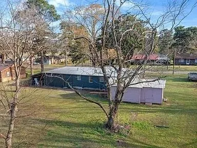 Photo 34 — 309 E Memorial Street, Broken Bow, OK 74728