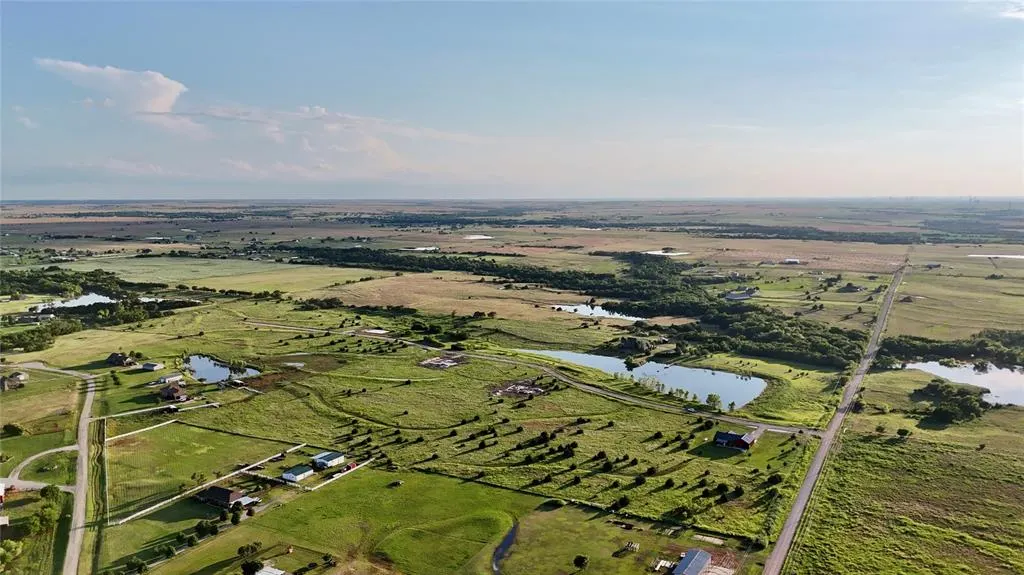 Photo 16 — 2 E 880 Road, Cashion, OK 73016