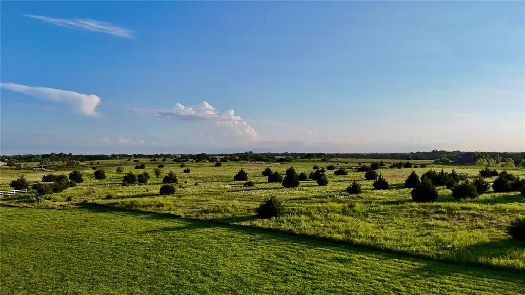 Photo 32 — 2 E 880 Road, Cashion, OK 73016