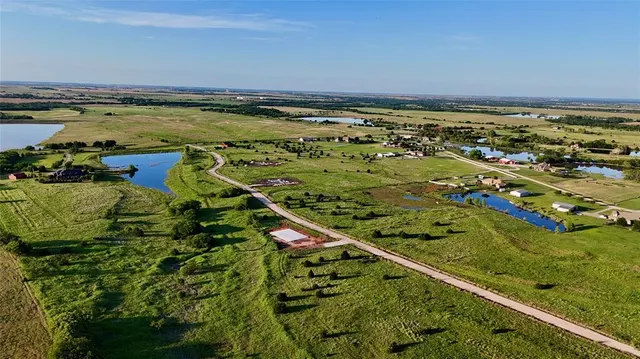 Photo 6 — 7 E 880 Road, Cashion, OK 73016