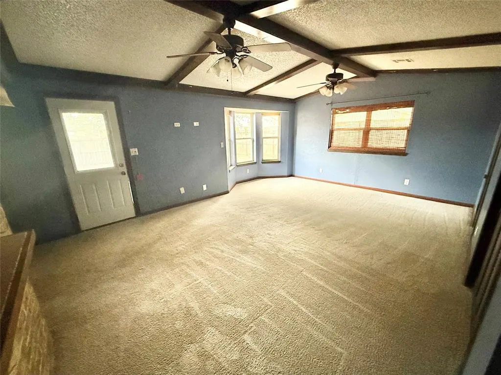 Photo 7 — 601 Sky Circle, Altus, OK 73521