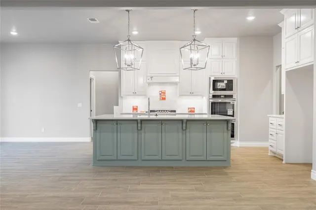 Photo 3 — 3901 Skyler Way, Norman, OK 73072
