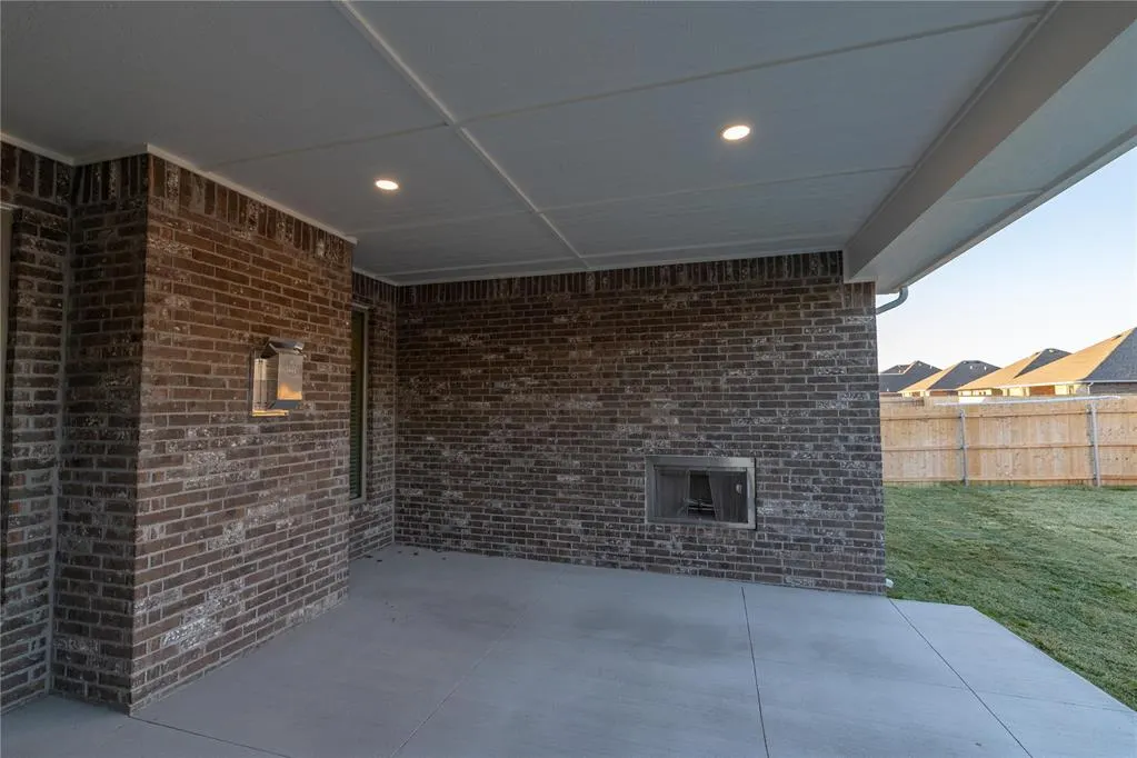 Photo 38 — 3901 Skyler Way, Norman, OK 73072