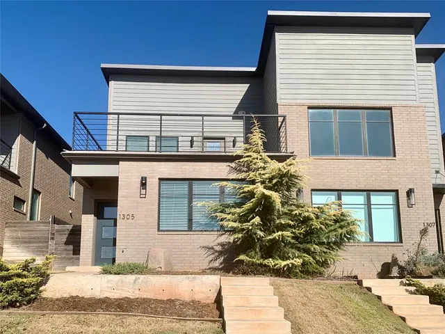 Front exterior — 1305 NE 6th Street, Oklahoma City, OK 73117