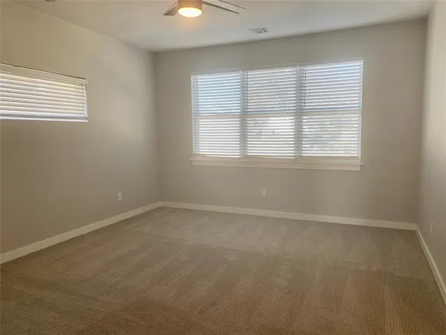 Photo 7 — 1305 NE 6th Street, Oklahoma City, OK 73117