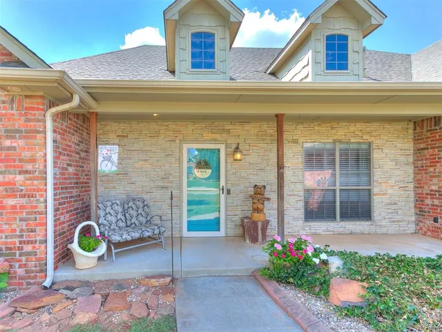 Front exterior — 3393 Creek View Court, Newcastle, OK 73065