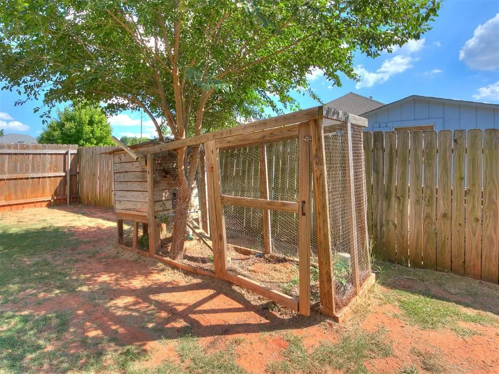Photo 36 — 3393 Creek View Court, Newcastle, OK 73065