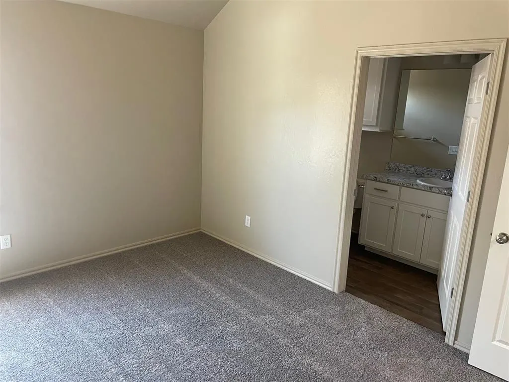 Photo 2 — 210 E Beech Street, Lexington, OK 73051
