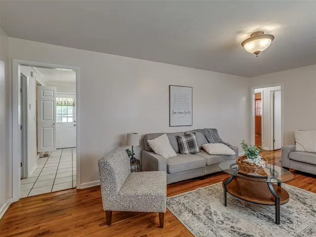 Photo 8 — 3113 SE 20th Street, Oklahoma City, OK 73115