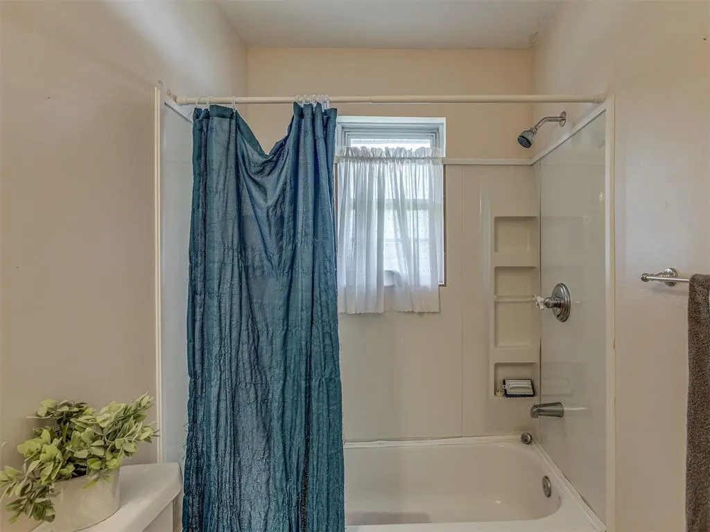 Photo 33 — 3113 SE 20th Street, Oklahoma City, OK 73115