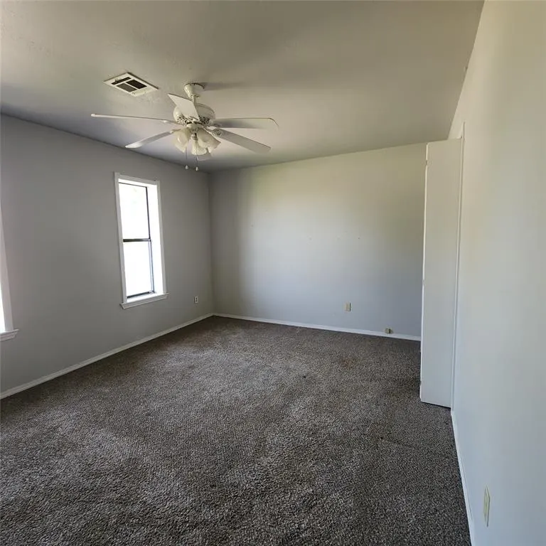 Photo 7 — 2413 7th Street, Prague, OK 74864