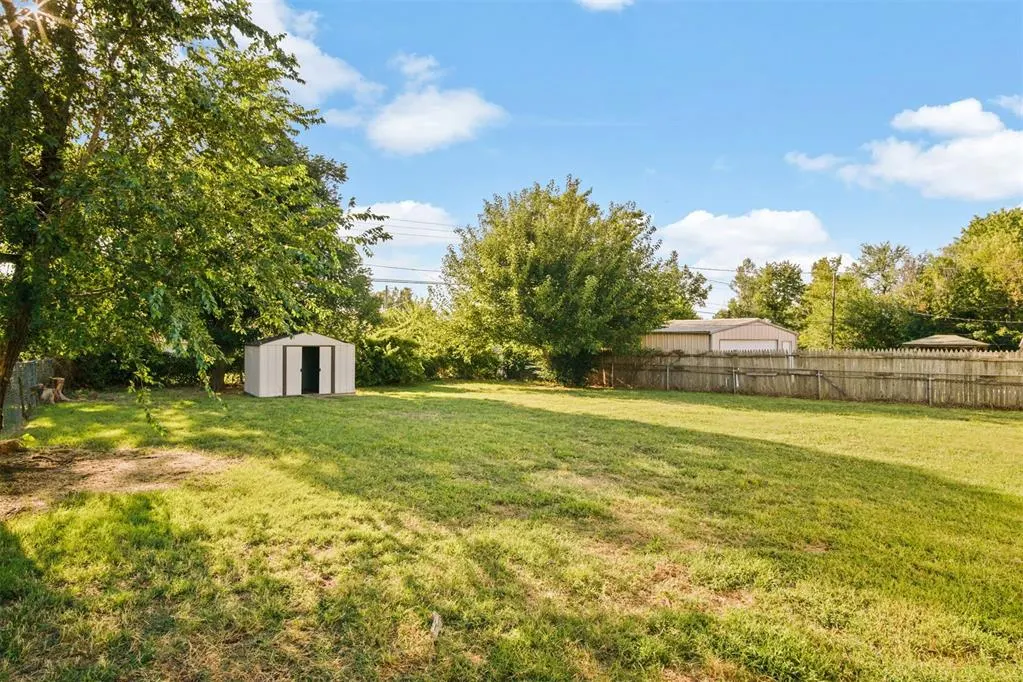 Photo 12 — 1717 Symphony Lane, Midwest City, OK 73130
