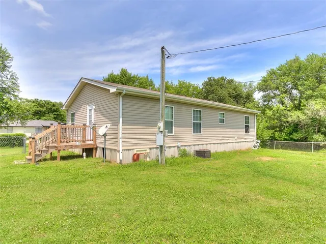 Photo 7 — 3200 Wright Avenue, Spencer, OK 73084