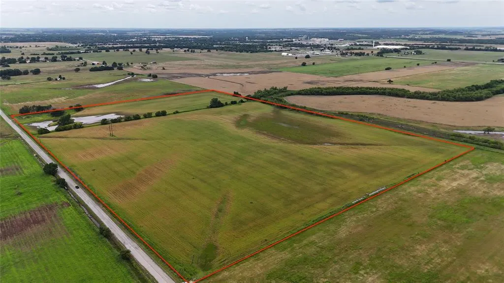 Front exterior — E Petree Road, Anadarko, OK 73005