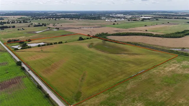 Front exterior — E Petree Road, Anadarko, OK 73005