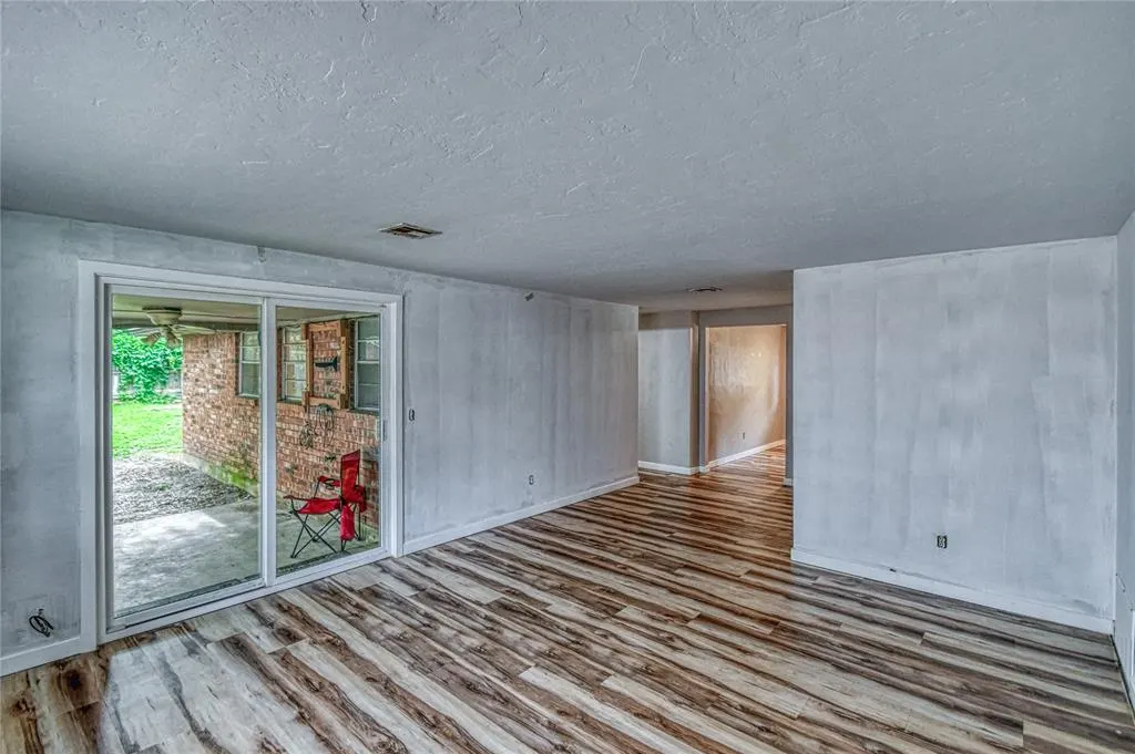 Photo 7 — 1540 Bradley Place, Oklahoma City, OK 73127