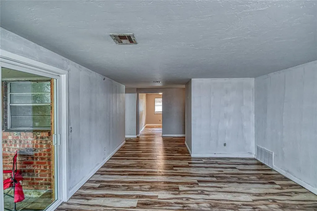 Photo 8 — 1540 Bradley Place, Oklahoma City, OK 73127