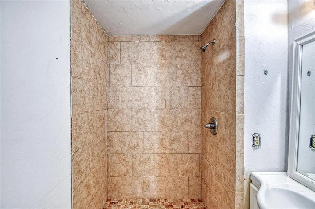 Photo 17 — 1540 Bradley Place, Oklahoma City, OK 73127