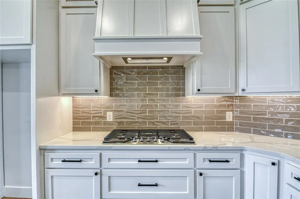 Photo 16 — 2240 Bretford Way, Norman, OK 73071