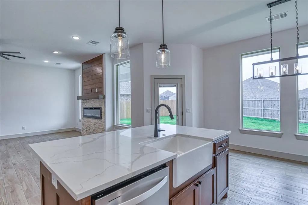 Photo 18 — 2240 Bretford Way, Norman, OK 73071
