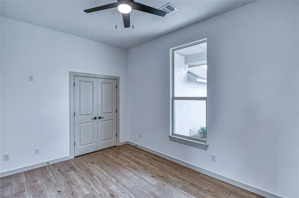 Photo 9 — 2240 Bretford Way, Norman, OK 73071