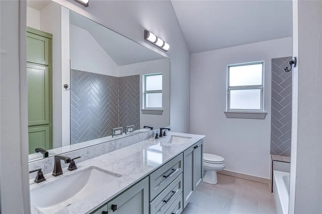 Photo 34 — 2240 Bretford Way, Norman, OK 73071