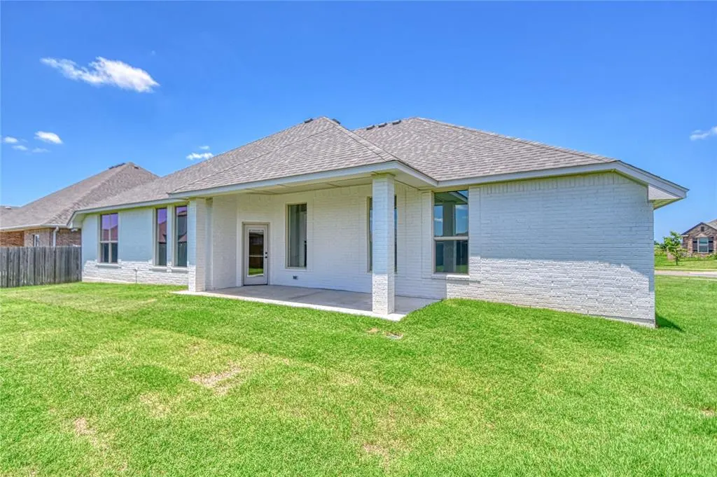 Photo 46 — 2240 Bretford Way, Norman, OK 73071