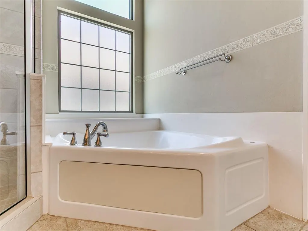 Photo 31 — 5509 NW 120th Street, Oklahoma City, OK 73162