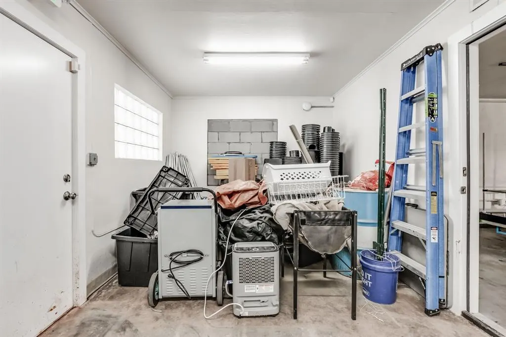 Photo 33 — 402 W Highland Street, Tecumseh, OK 74873