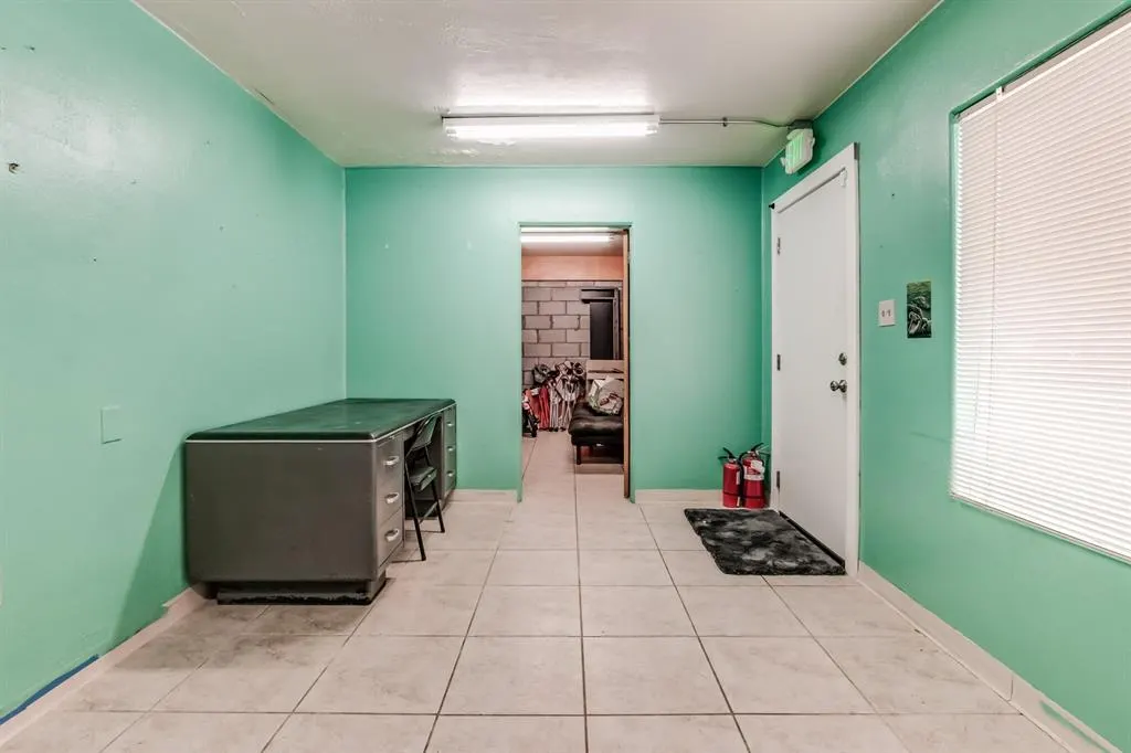 Photo 45 — 402 W Highland Street, Tecumseh, OK 74873