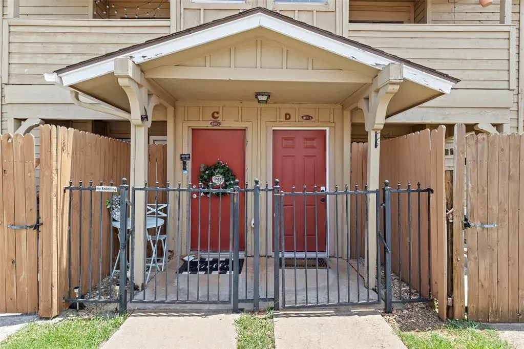 Photo 2 — 14405 N Pennsylvania Avenue 6D, Oklahoma City, OK 73134
