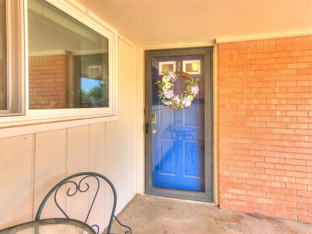 Photo 6 — 5906 N Shawnee Avenue, Oklahoma City, OK 73112