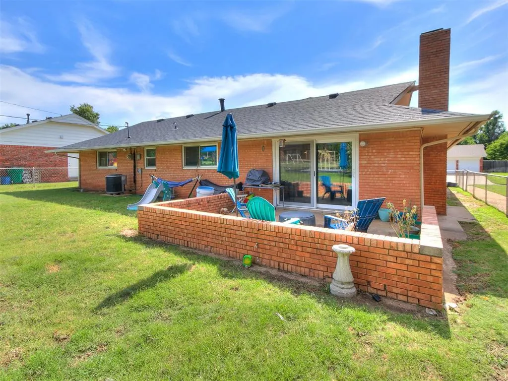 Photo 36 — 5906 N Shawnee Avenue, Oklahoma City, OK 73112