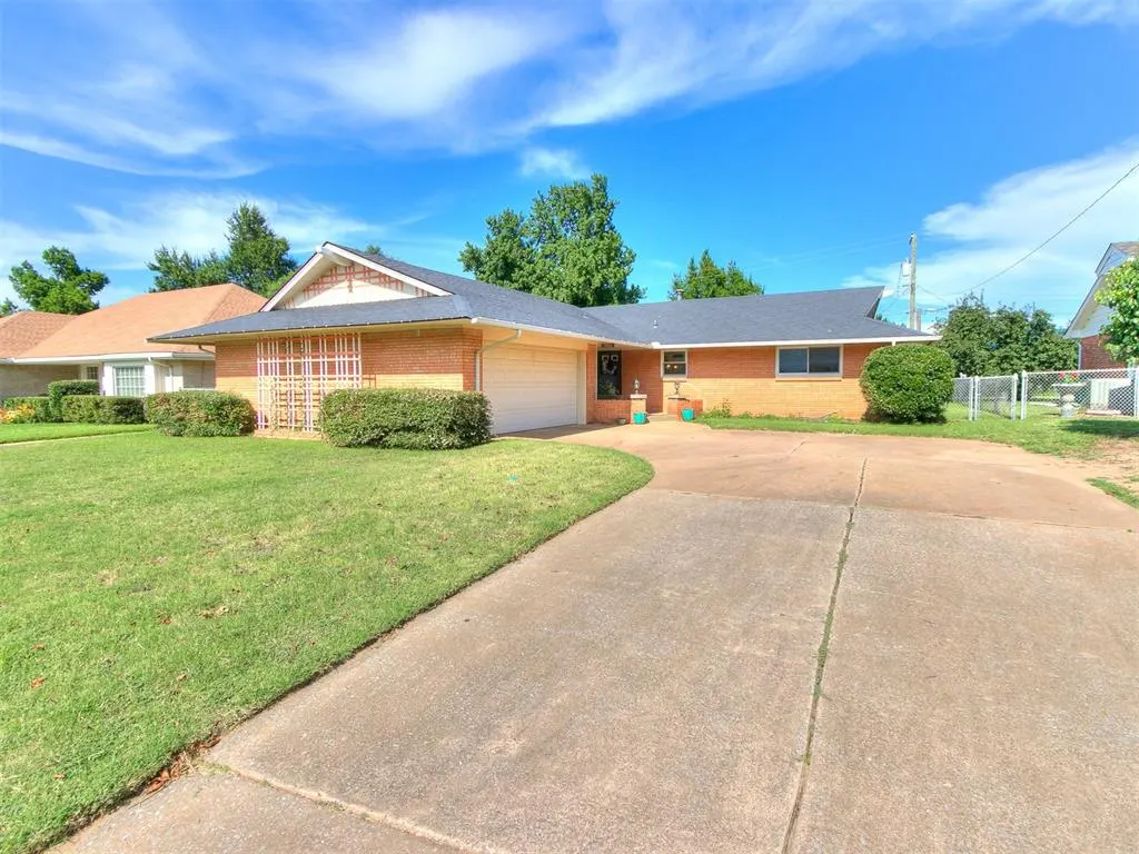 Photo 40 — 5906 N Shawnee Avenue, Oklahoma City, OK 73112
