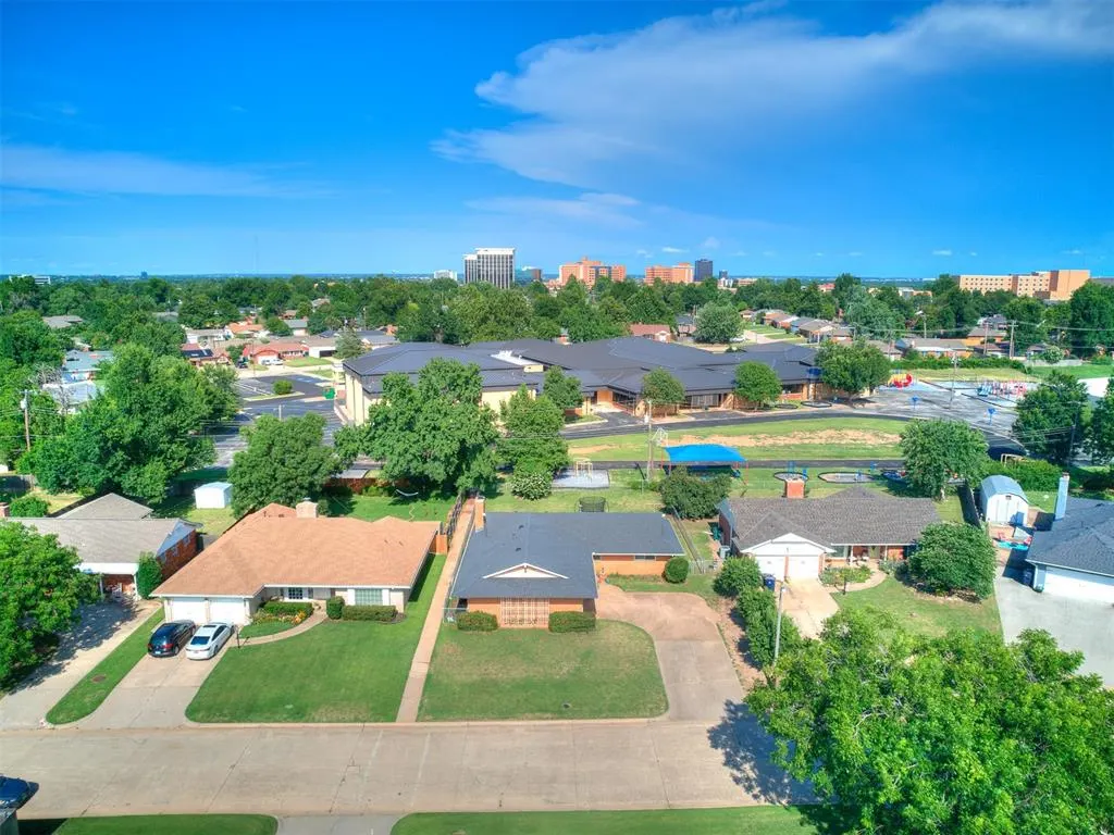Photo 41 — 5906 N Shawnee Avenue, Oklahoma City, OK 73112