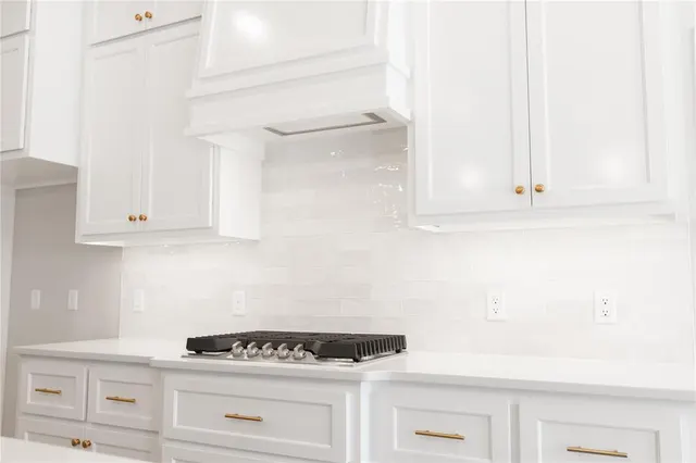 Photo 6 — 3906 Lleyton Drive, Norman, OK 73072
