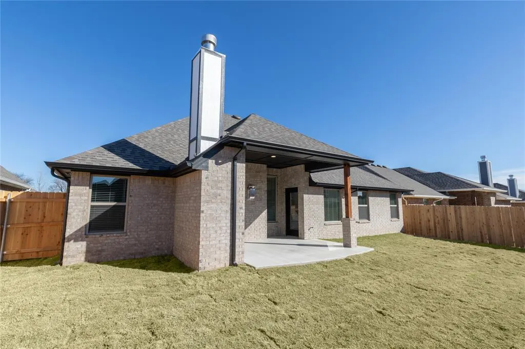 Photo 37 — 3906 Lleyton Drive, Norman, OK 73072