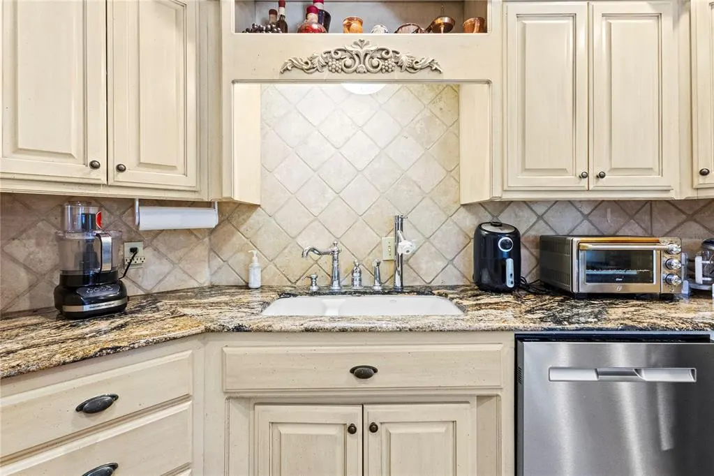 Photo 10 — 1414 Chisholm Trail, Weatherford, OK 73096