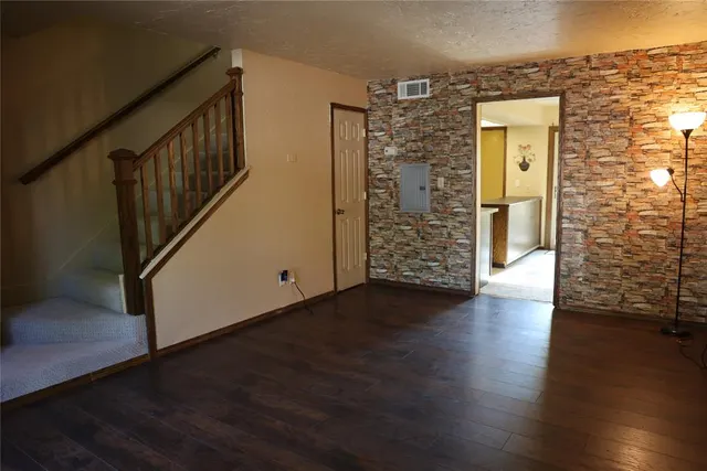 Photo 4 — 3823 N Harvard Avenue 12, Oklahoma City, OK 73122