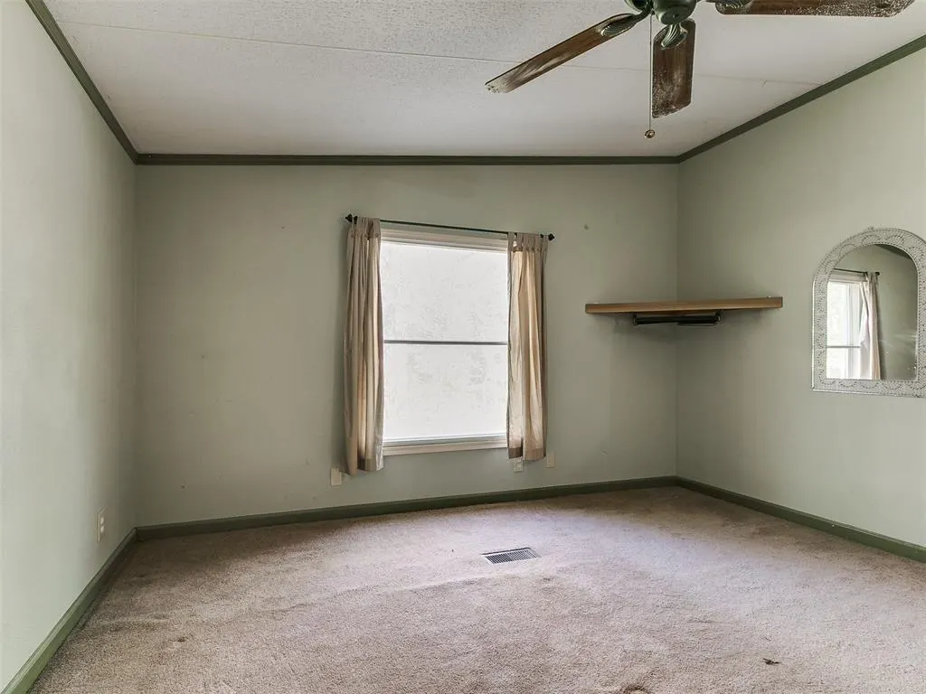 Photo 26 — 410 W Main Street, Tecumseh, OK 74873