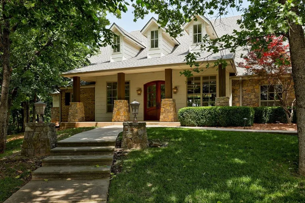 Front exterior — 2300 Crestwood Drive, Jones, OK 73049