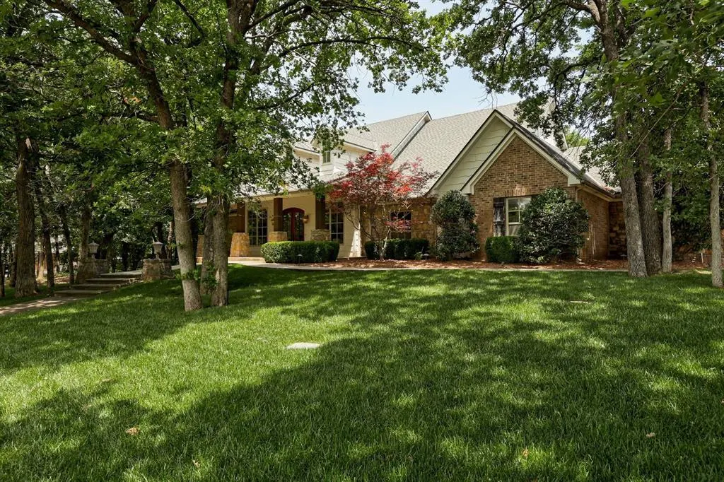 Photo 2 — 2300 Crestwood Drive, Jones, OK 73049