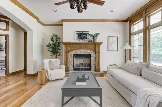 Photo 4 — 2300 Crestwood Drive, Jones, OK 73049