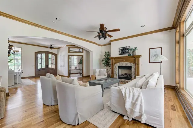 Photo 6 — 2300 Crestwood Drive, Jones, OK 73049