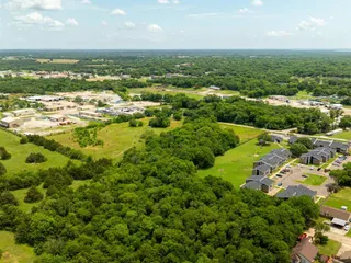 Sold home at 001 NE Monroe Avenue