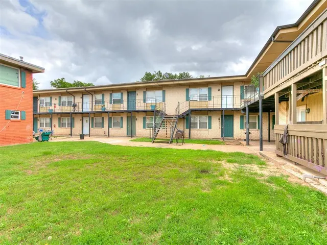 Photo 4 — 1731 NW 32nd Street, Oklahoma City, OK 73118