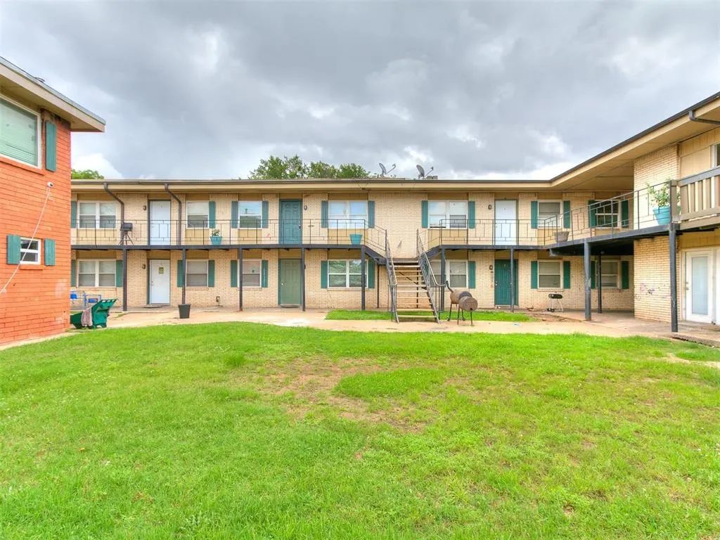 Photo 5 — 1731 NW 32nd Street, Oklahoma City, OK 73118