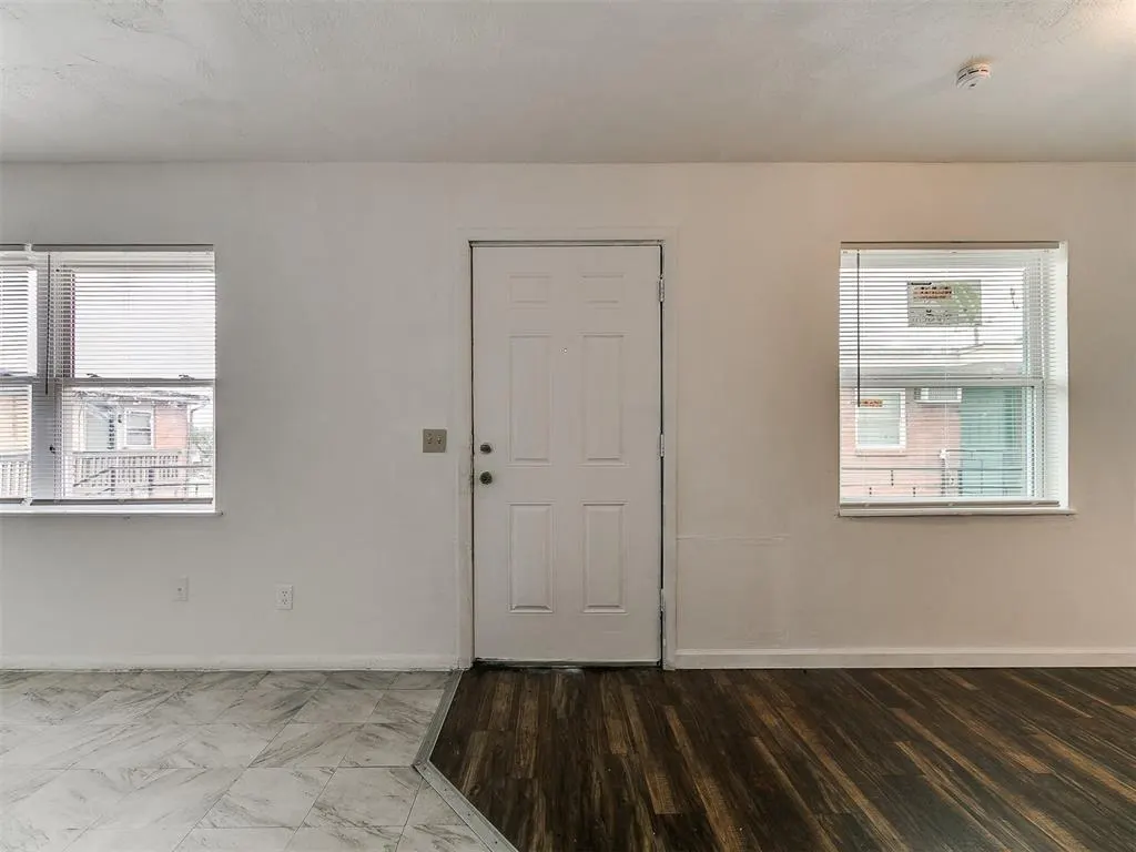 Photo 13 — 1731 NW 32nd Street, Oklahoma City, OK 73118