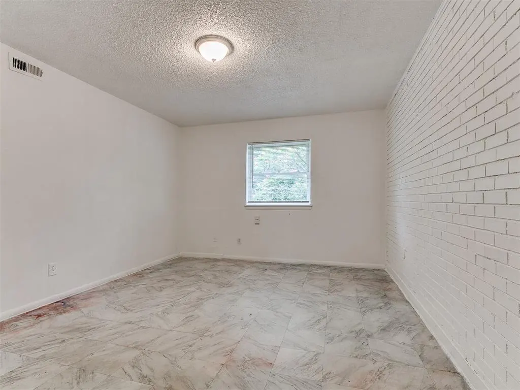 Photo 39 — 1731 NW 32nd Street, Oklahoma City, OK 73118